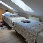 Matilda Old Town With Free 2 Car Parking * Kosice