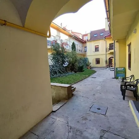 Matilda Old Town With Free 2 Car Parking Košice