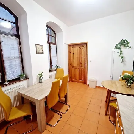 Matilda Old Town With Free Parking Apartmán