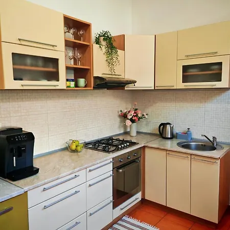 Matilda Old Town With Free 2 Car Parking Apartamento *