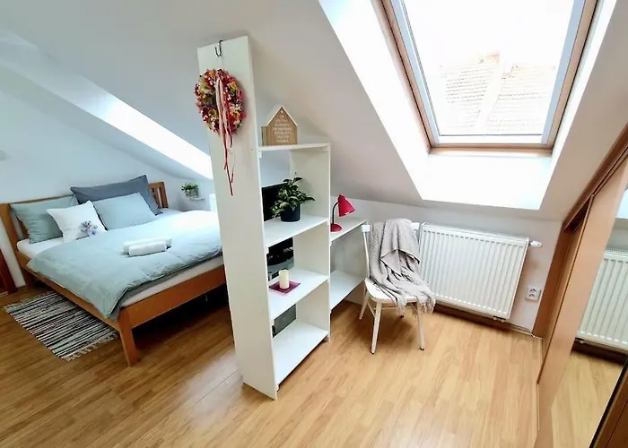 Matilda Old Town With Free 2 Car Parking * Košice