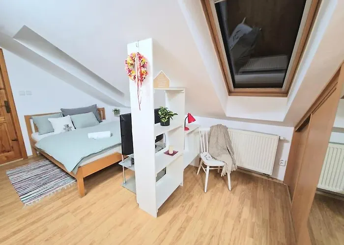 Matilda Old Town With Free 2 Car Parking *