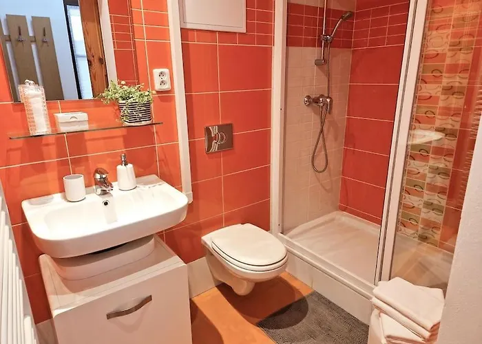 Matilda Old Town With Free 2 Car Parking *