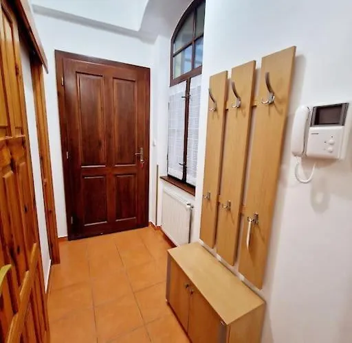 Matilda Old Town With Free 2 Car Parking Apartman Kassa